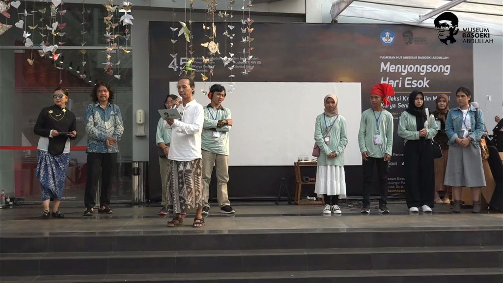 live streaming event, professional camera, video production