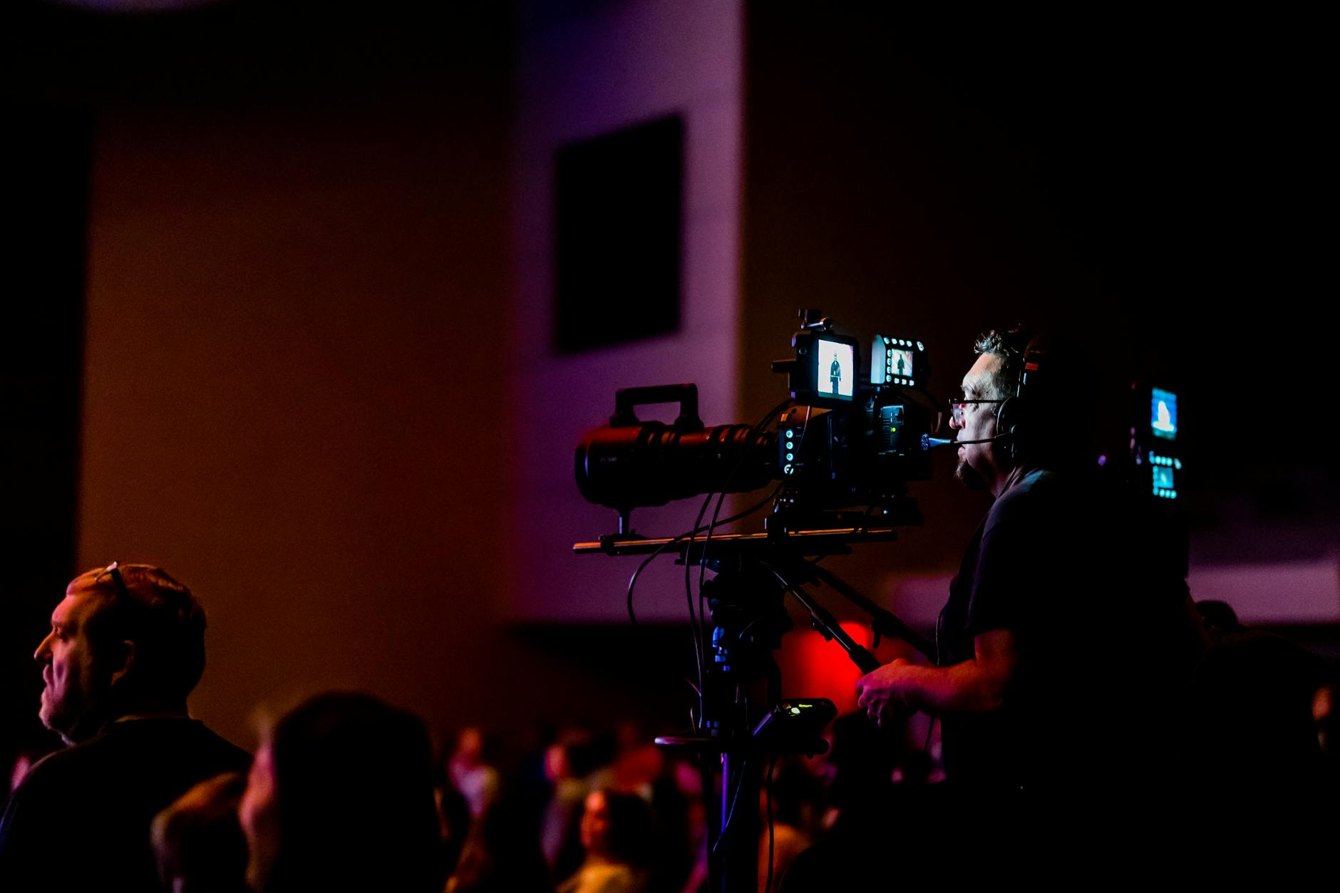 Cara Hemat Budget Event: Paket Bundling Streaming dan Multicam