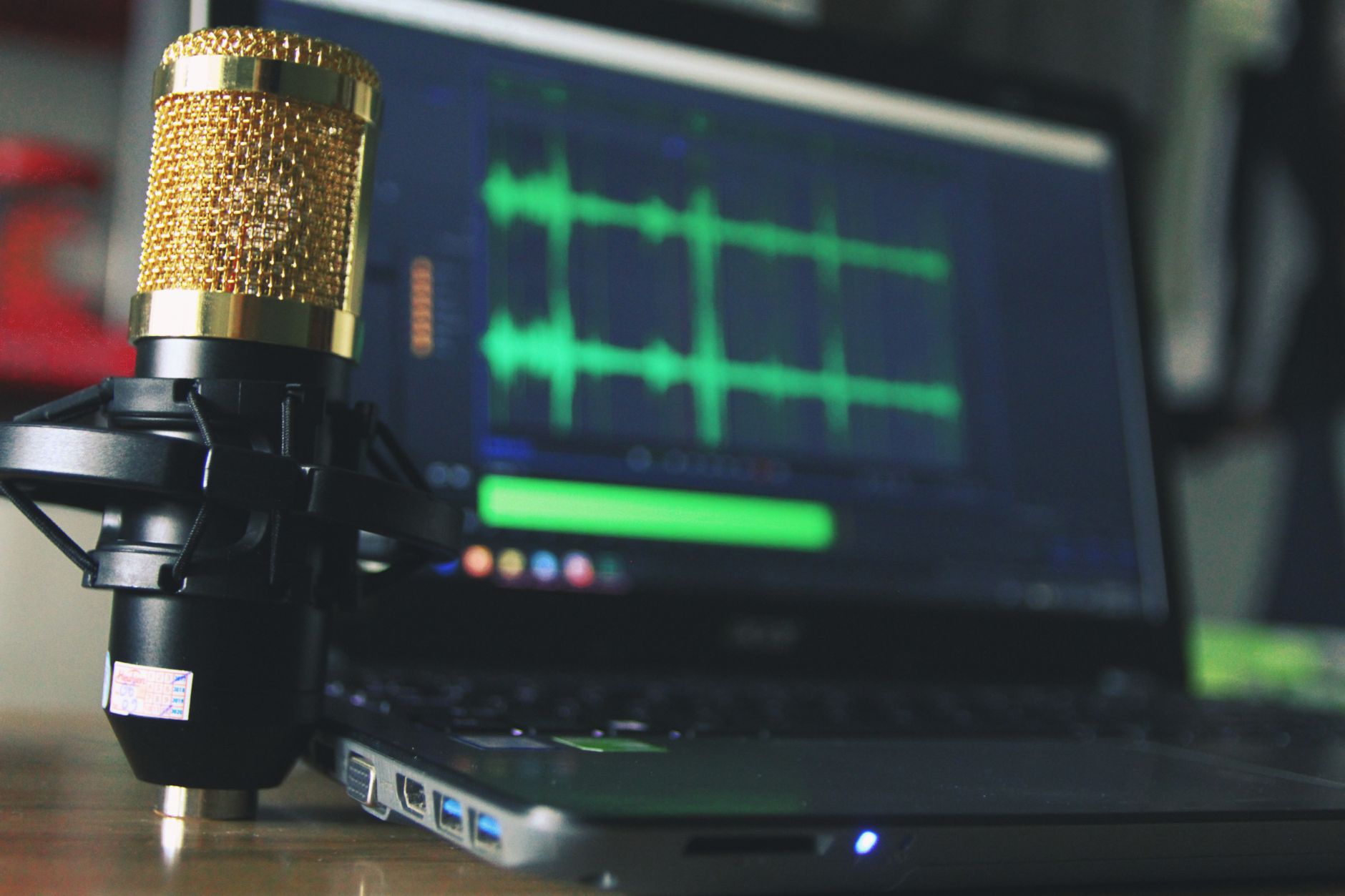 Rahasia Audio Jernih Saat Live Streaming: Tips untuk Event Organizer