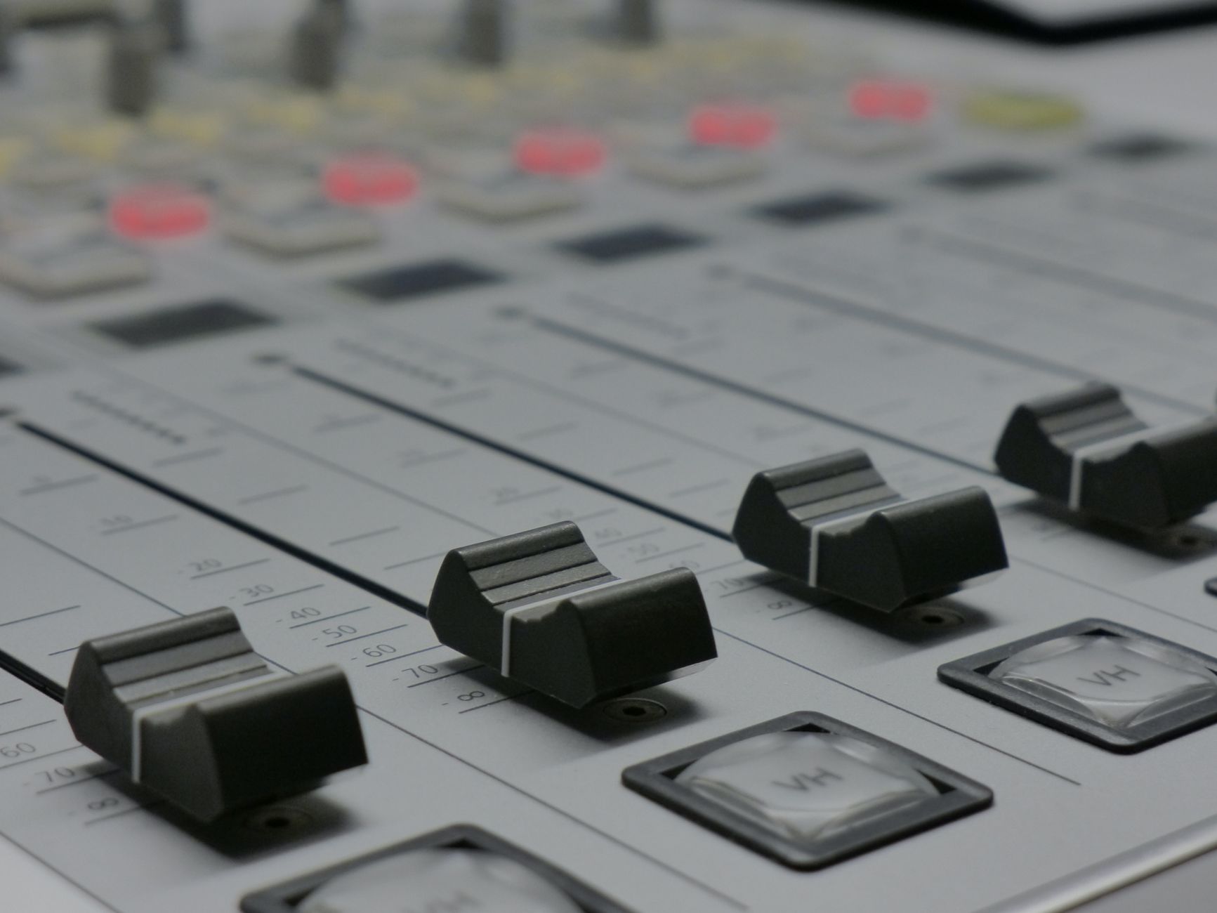 Rahasia Audio Jernih: Integrasi Mixer ke Sistem Streaming
