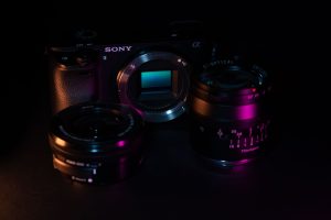 Trik Jasa Multicam Menjaga ISO Kamera Tetap Low & Clean
