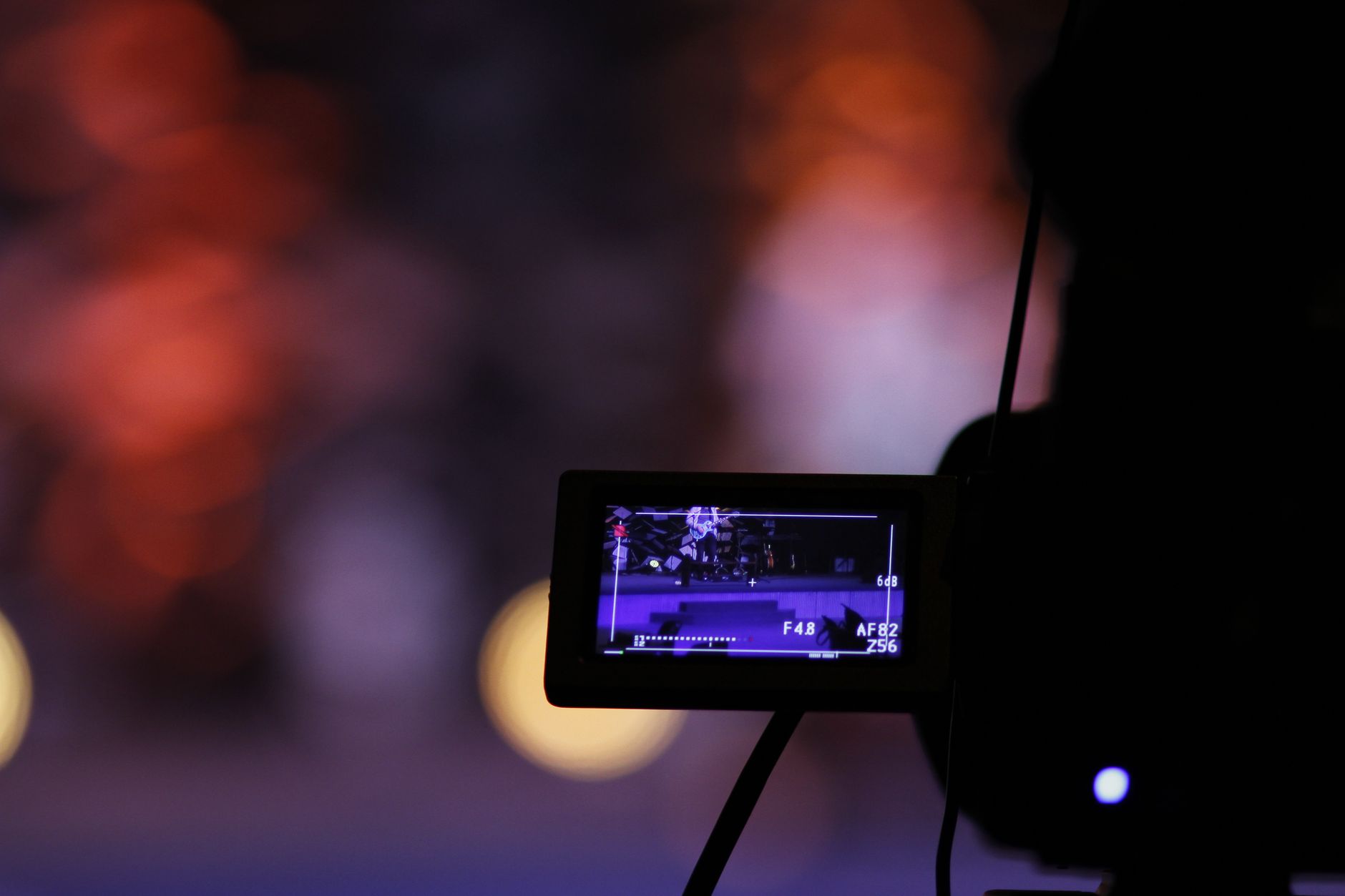 Tips Pilih Jarak Pandang LED Panel: Biar Audiens Gak Capek Nonton