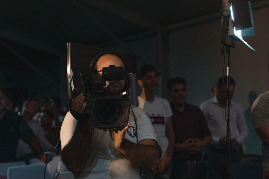 Standardisasi Jasa Live Streaming untuk Pertemuan Korporat