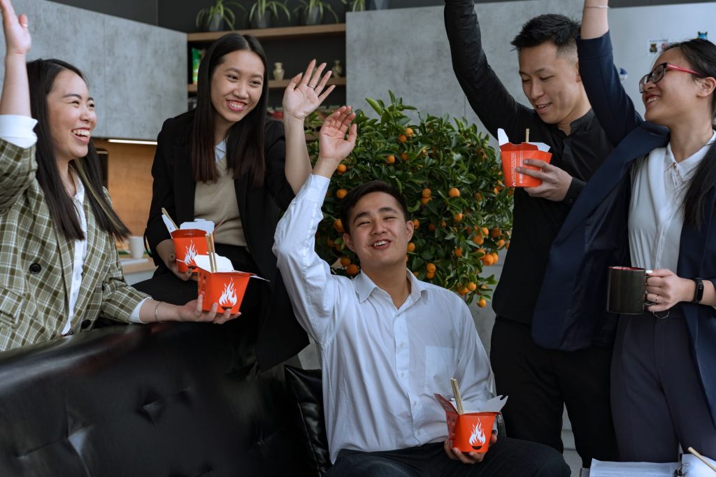 Layanan Streaming Profesional: Rahasia Gathering Kantor Jadi Viral