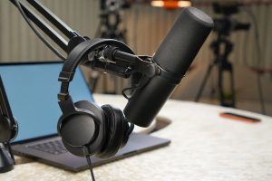 Jasa Multicam Podcast: Solusi Mengatasi Noise Pada Audio